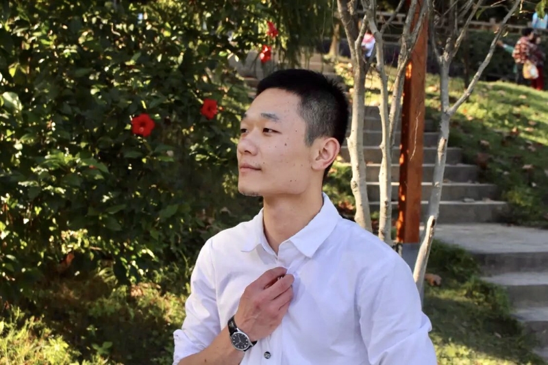 落落大方的第一张照片--长乐相亲服务中心