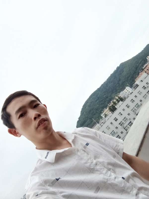 会飞的鱼的第一张照片--长乐相亲服务中心