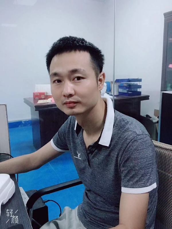 不忘初心的第一张照片--长乐相亲服务中心