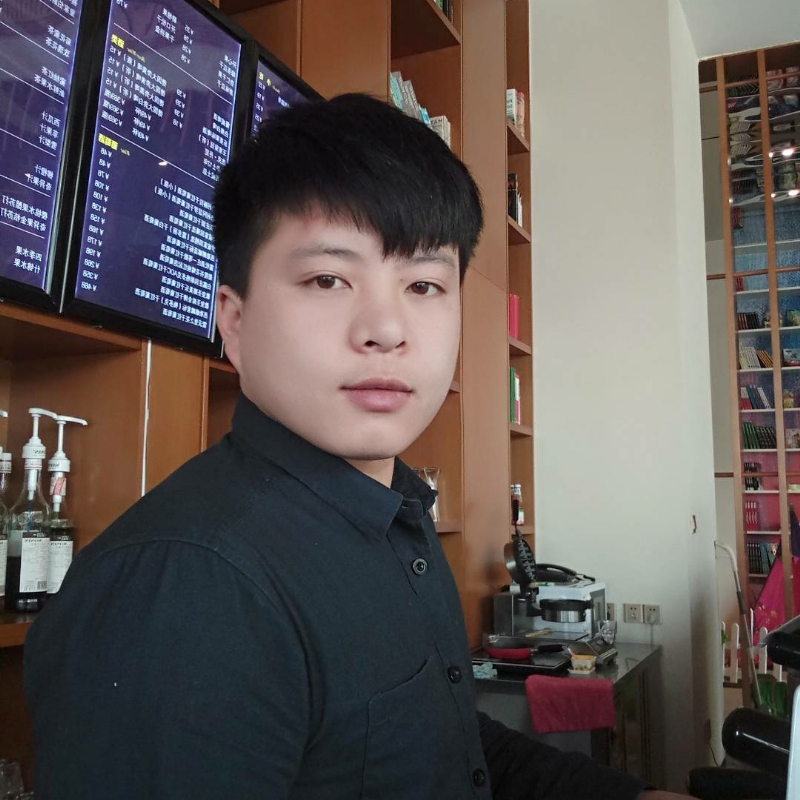 帅被人打的第一张照片--长乐相亲服务中心