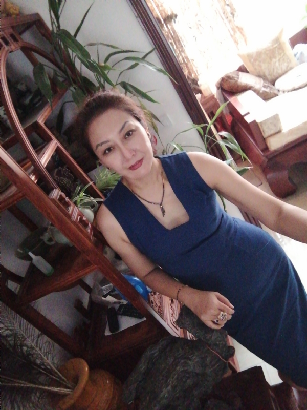 1975珠砂痣的第二张照片--长乐相亲服务中心