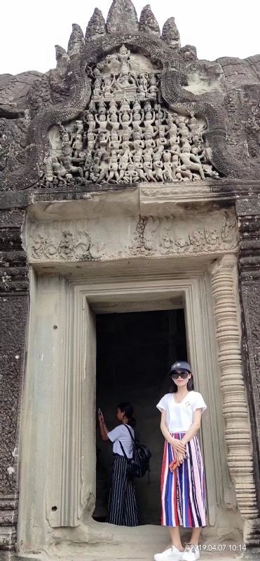 桃花与酒的第一张照片--长乐相亲服务中心