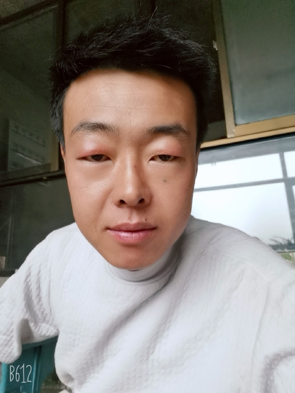 缺爱80后的第一张照片--长乐相亲服务中心