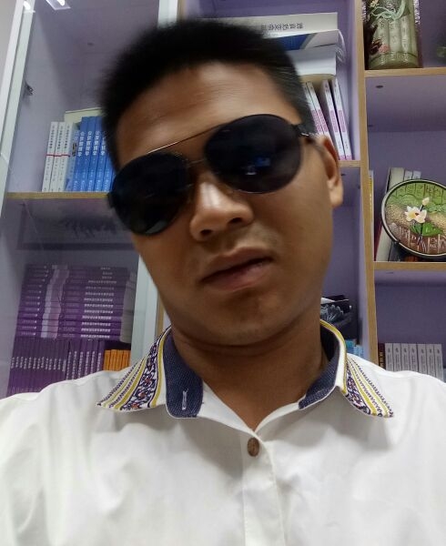 狼行天下的第一张照片--长乐相亲服务中心