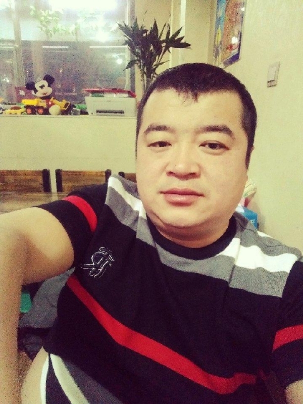 老实人的第一张照片--长乐相亲服务中心