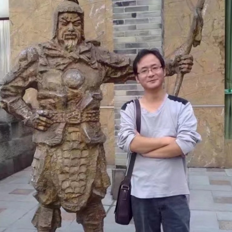 孤狼的第三张照片--长乐相亲服务中心