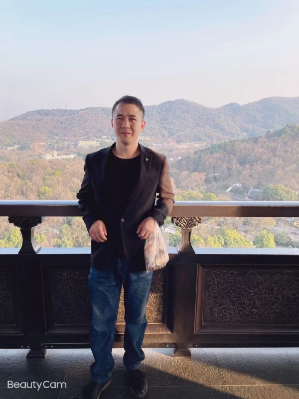 周周的第二张照片--长乐相亲服务中心