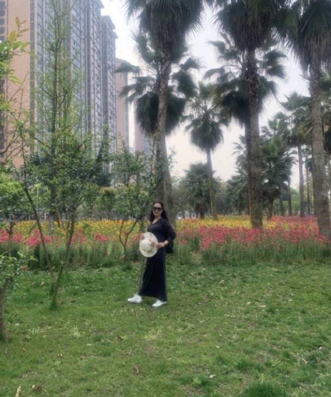 粉墨登场的第一张照片--长乐相亲服务中心