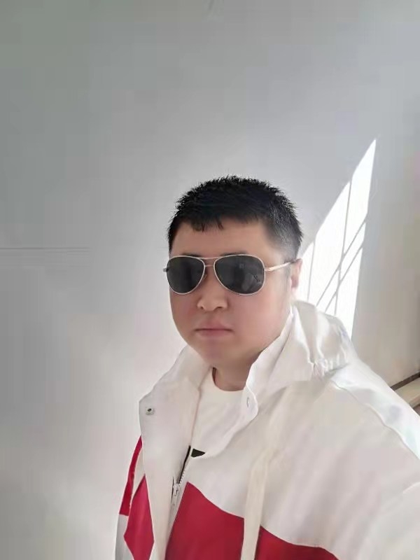 大漠叔叔的第一张照片--长乐相亲服务中心