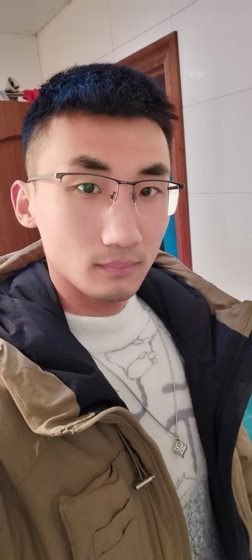 闯红灯吐泡泡的第一张照片--长乐相亲服务中心