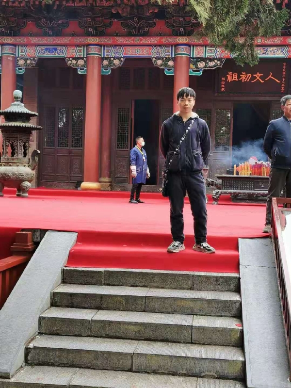 单身的小草的第三张照片--长乐相亲服务中心