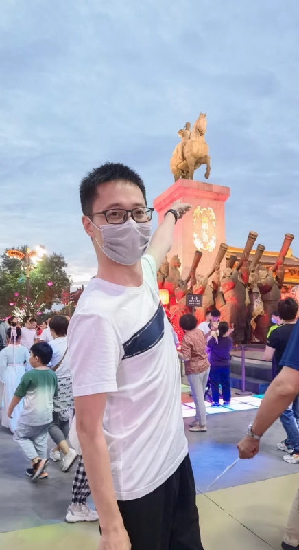 一休哥的第一张照片--长乐相亲服务中心