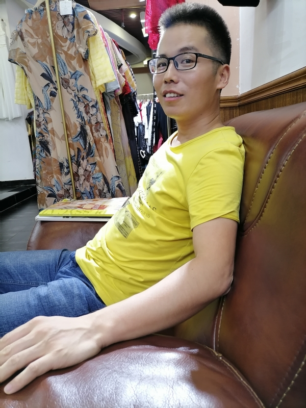 汪顺鹏的第一张照片--长乐相亲服务中心