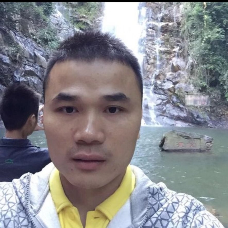 老梁的第一张照片--长乐相亲服务中心