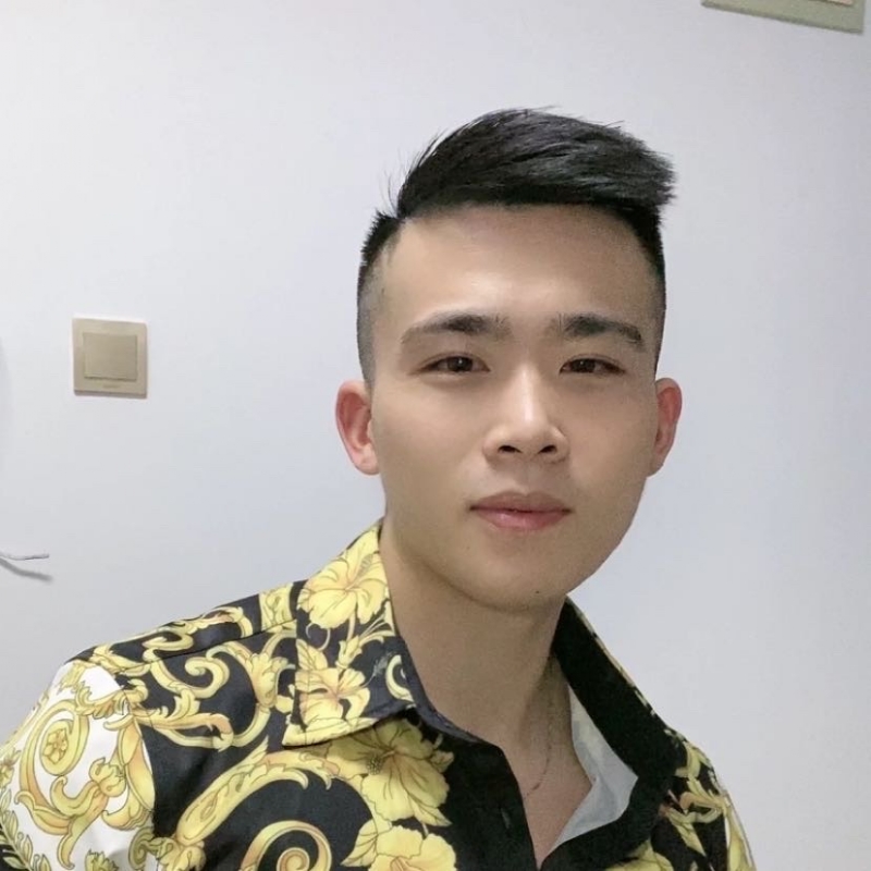 迷彩冲锋衣的第一张照片--长乐相亲服务中心