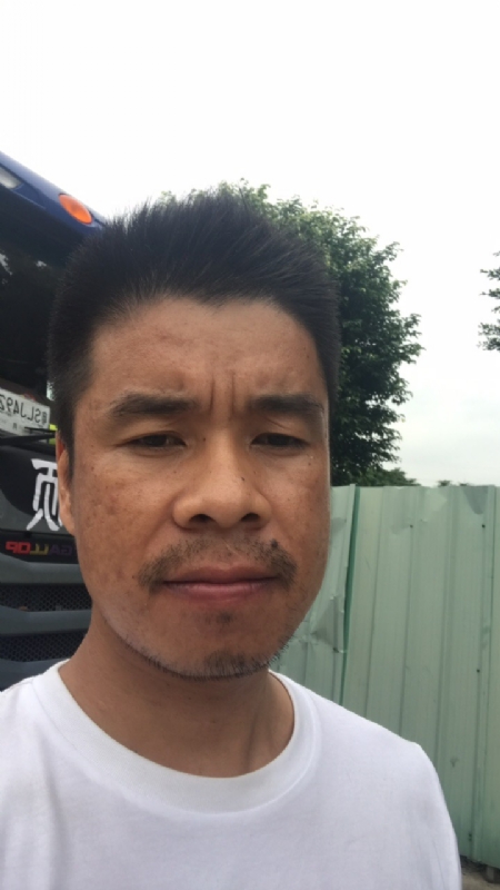 奔跑的蜗牛的第一张照片--长乐相亲服务中心