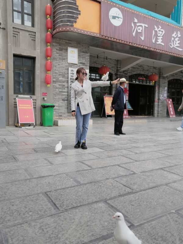 艳艳的第一张照片--长乐相亲服务中心