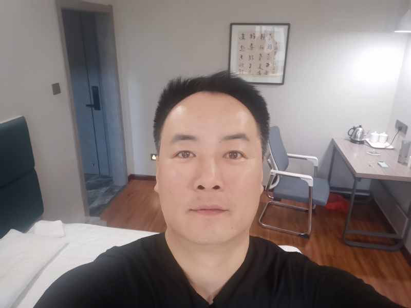 莫待花落空折枝的第一张照片--长乐相亲服务中心