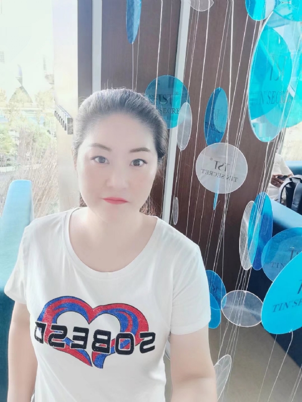 巷子里的童年的第一张照片--长乐相亲服务中心