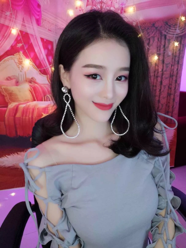 Cici的第三张照片--长乐相亲服务中心