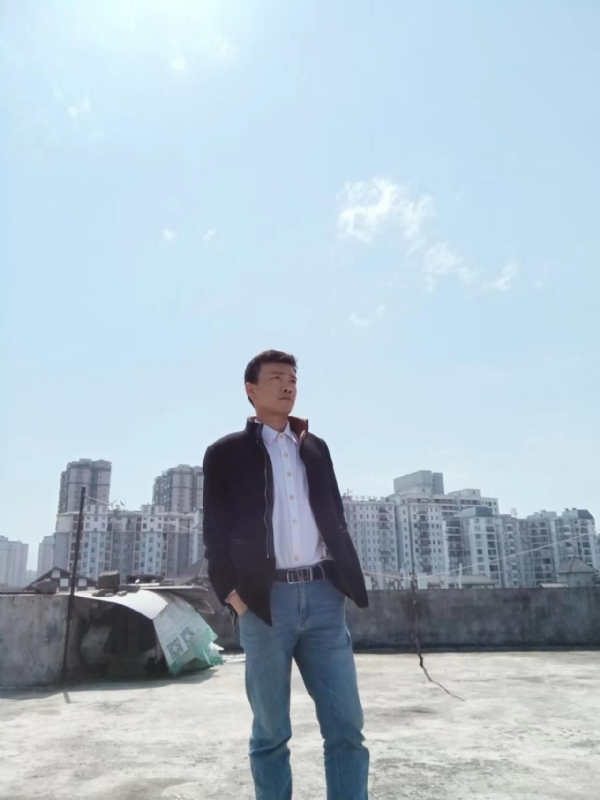 蓝色心情的第一张照片--长乐相亲服务中心