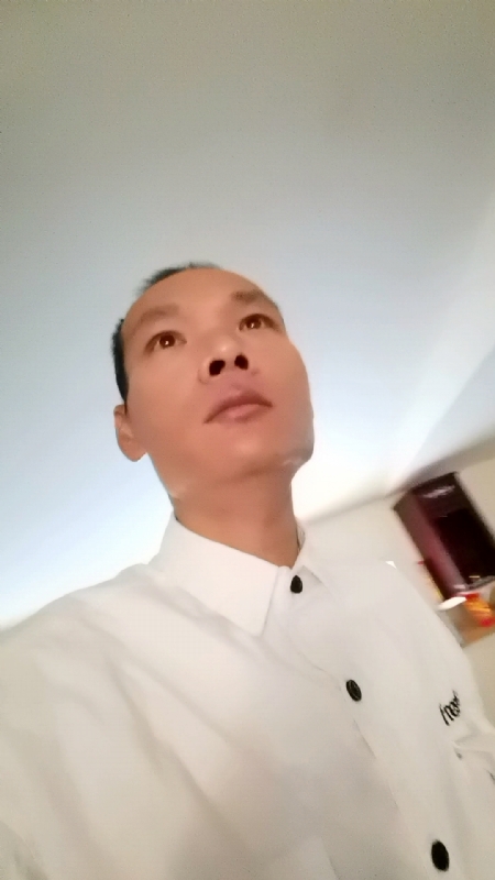 只影向谁去的第五张照片--长乐相亲服务中心