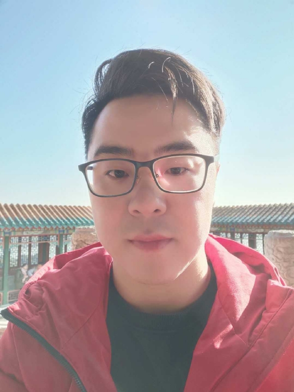 不爱吃竹子的小熊的第一张照片--长乐相亲服务中心