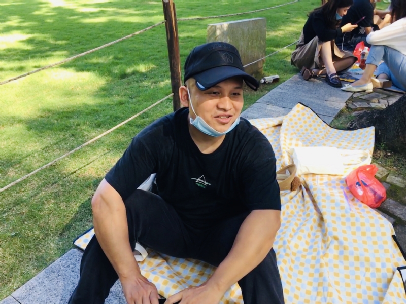 好大一颗石头的第一张照片--长乐相亲服务中心