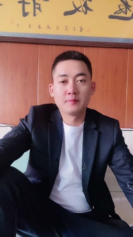 李泽胜的第一张照片--长乐相亲服务中心