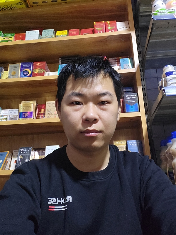 路途中的暖风的第一张照片--长乐相亲服务中心