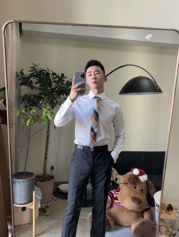 张浩的第一张照片--长乐相亲服务中心
