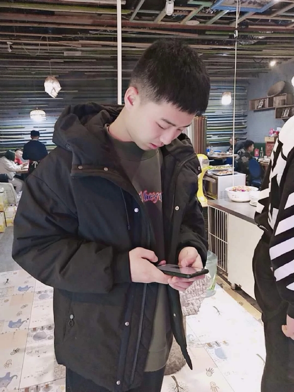 小赵的第一张照片--长乐相亲服务中心