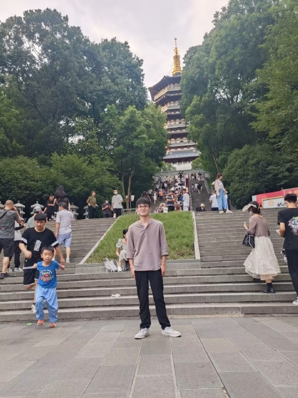 阳光男孩的第二张照片--长乐相亲服务中心