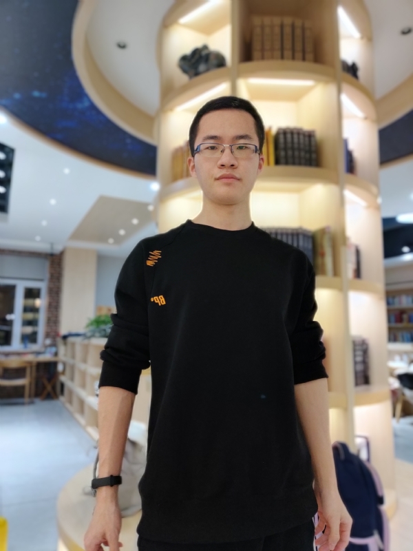 轩墨的第一张照片--长乐相亲服务中心