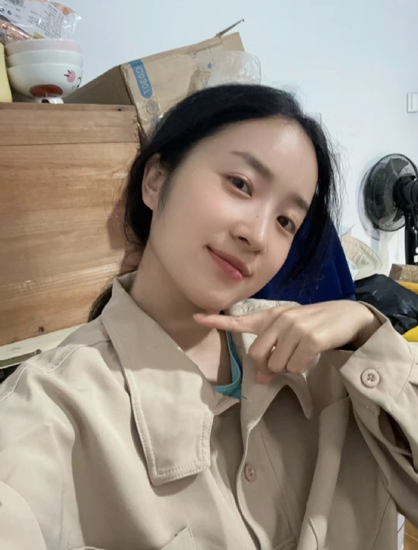 多喝热水的第二张照片--长乐相亲服务中心