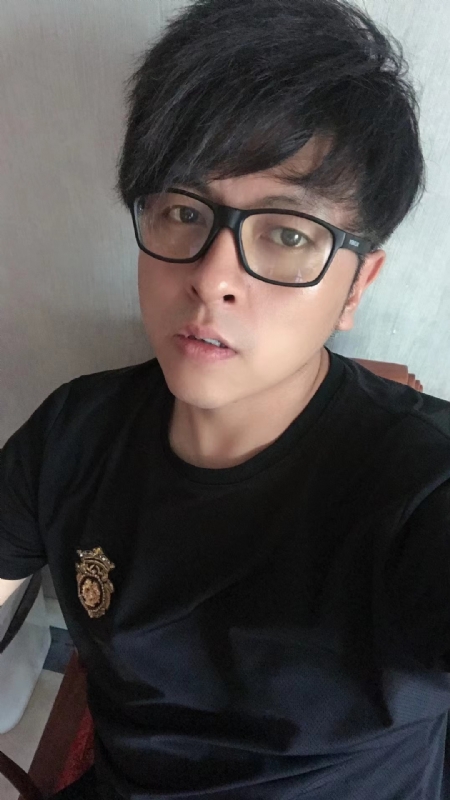 爱你永远不容易的第一张照片--长乐相亲服务中心