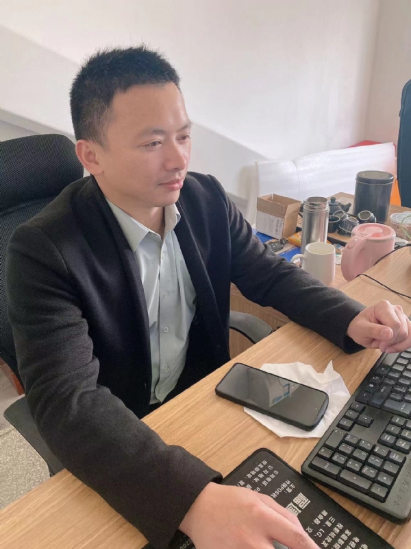 落叶知秋的第一张照片--长乐相亲服务中心