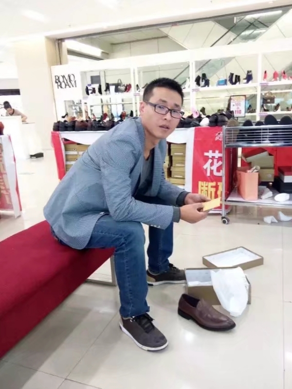 借我你的手的第一张照片--长乐相亲服务中心