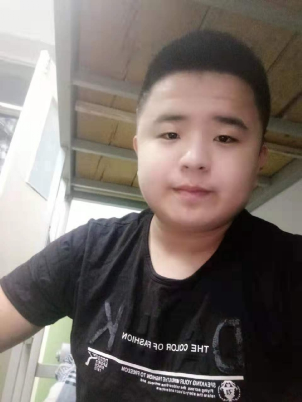 打小就爱淘气的第一张照片--长乐相亲服务中心