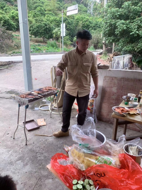 你黑我哟的第一张照片--长乐相亲服务中心
