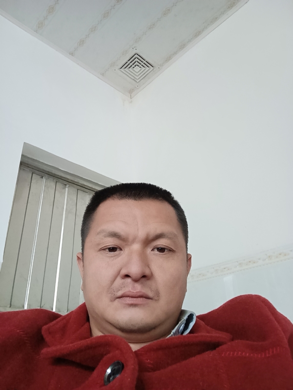 兰成龙的第一张照片--长乐相亲服务中心