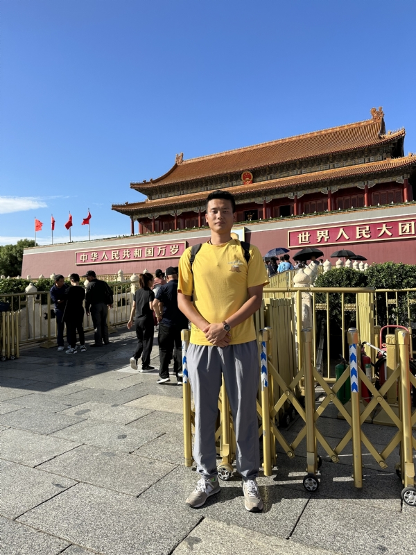 莫过于的第一张照片--长乐相亲服务中心