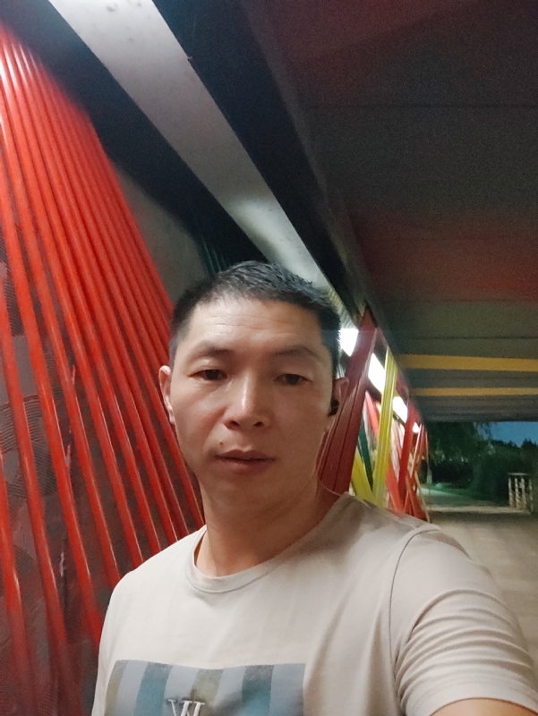 夜猫的第一张照片--长乐相亲服务中心