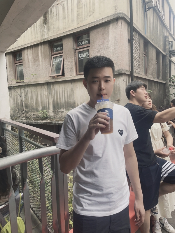 尚龙的第二张照片--长乐相亲服务中心