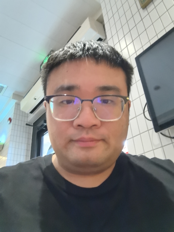 君临天下的第三张照片--长乐相亲服务中心
