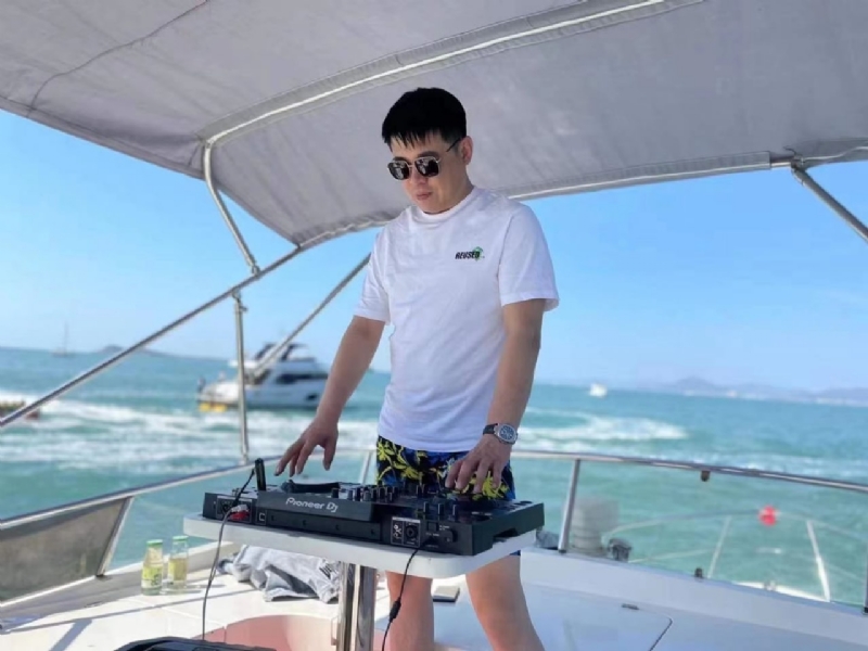 魔盒的第一张照片--长乐相亲服务中心