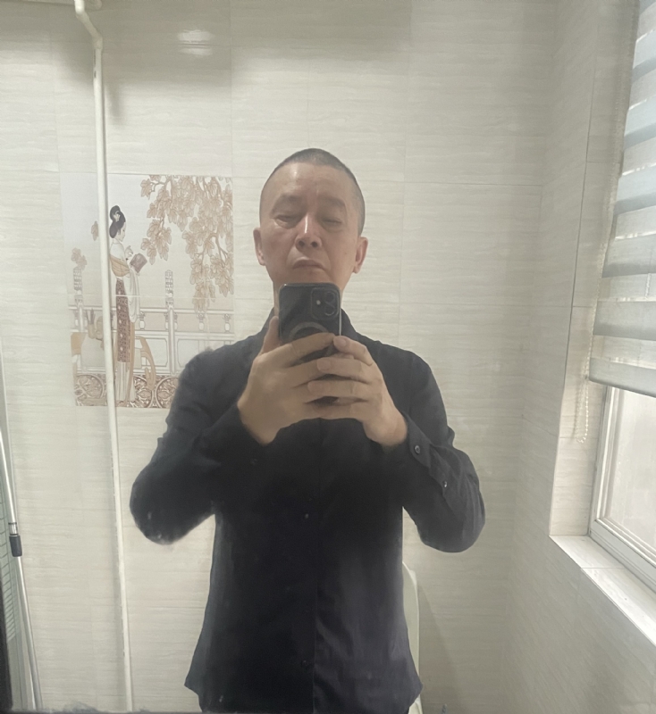 荣哥的第一张照片--长乐相亲服务中心