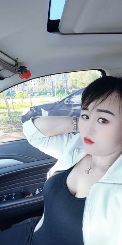 王芳燕的第四张照片--长乐相亲服务中心