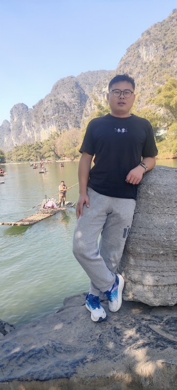 受过伤的狼的第三张照片--长乐相亲服务中心
