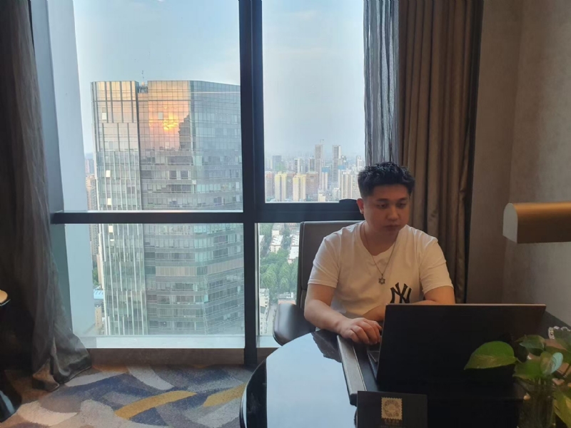 ying的第一张照片--长乐相亲服务中心